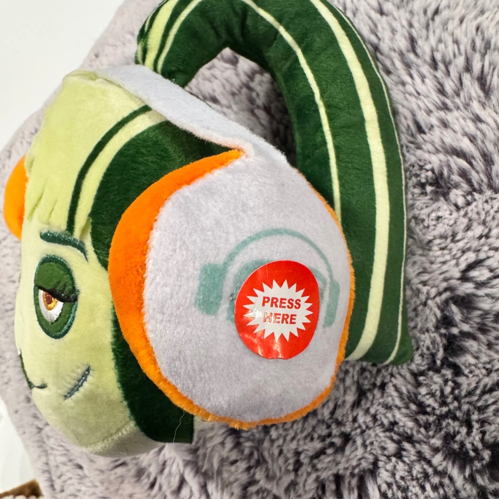 2023 General Mills Halloween Musical Carmella Creeper Plush "Monster Mash" Works